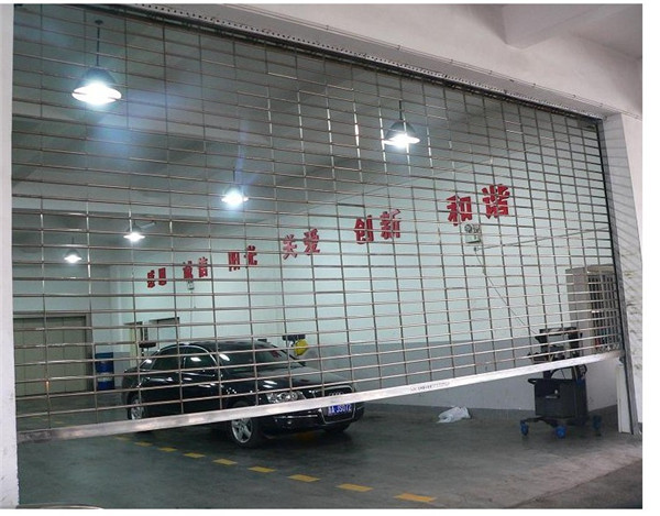 濟(jì)南不銹鋼管透視卷簾門的安裝步驟及保養(yǎng)技巧，這幾點你知道嗎？
